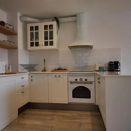 Monticalvari Costabravasi Apartment *